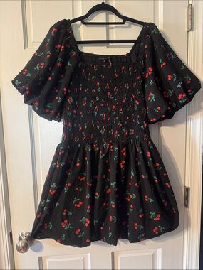 English Factory Black Cherry Print Puff Sleeve Mini Dress Size Medium